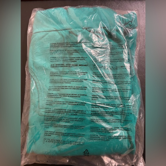 Cookies Sea Green Hoodie Never Worn - Picture 3 of 3